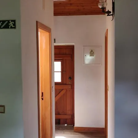 Casa Do Loureiro Ferrarias (Algoz)